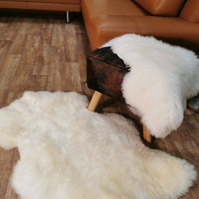 Ovčí kůže Luxury Cowhide BRAZÍLIE LONGWOOL 105x60cm
