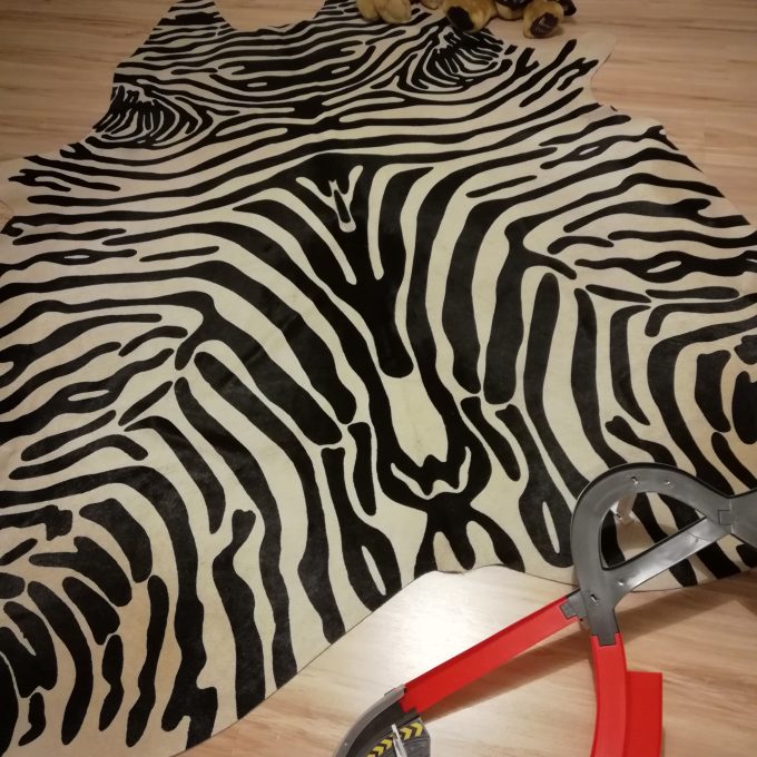 Hovězí kůže ZEBRA