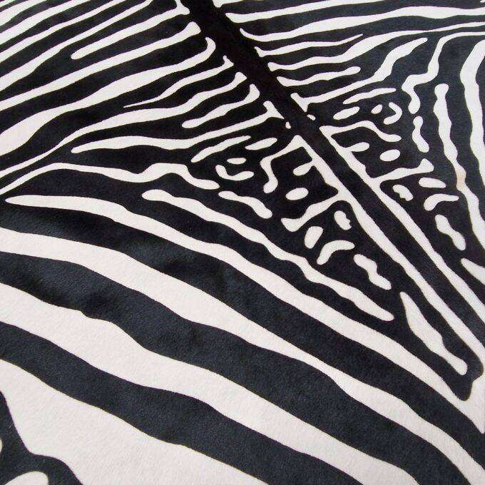 Hovězí kůže Luxury Cowhide BRAZÍLIE ZEBRA 205x185cm bílo-černá