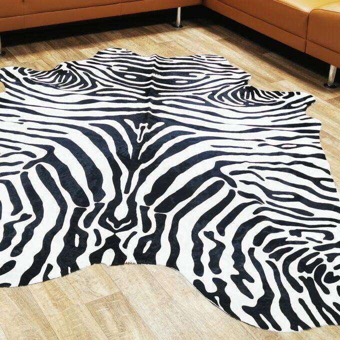 Hovězí kůže Luxury Cowhide BRAZÍLIE ZEBRA 200x155cm bílo-černá