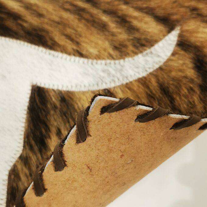 Kožené prostírání Luxury Cowhide BRAZÍLIE Brindle SALT & PEPPER HORN 44x31cm