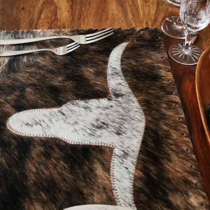 Kožené prostírání Luxury Cowhide BRAZÍLIE Brindle SALT & PEPPER HORN 44x31cm