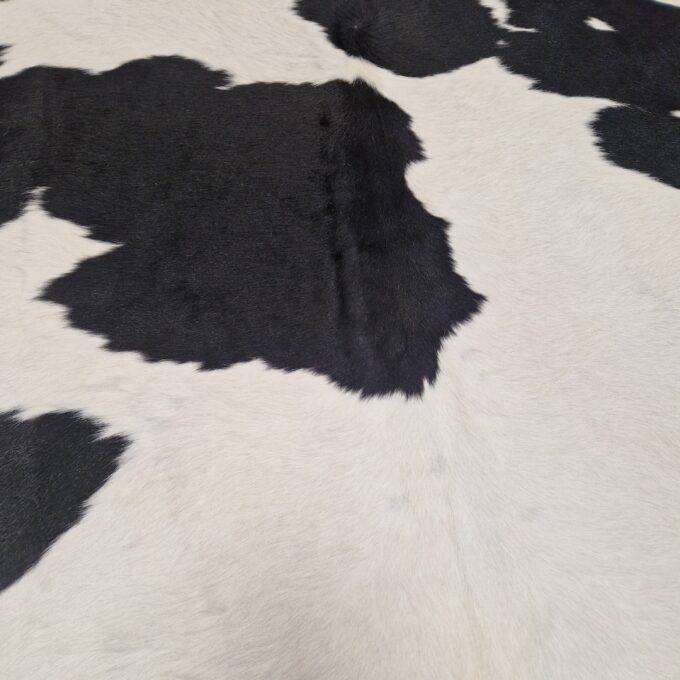 Hovězí kůže Luxury Cowhide BRAZÍLIE BLACK&WHITE 245x220cm