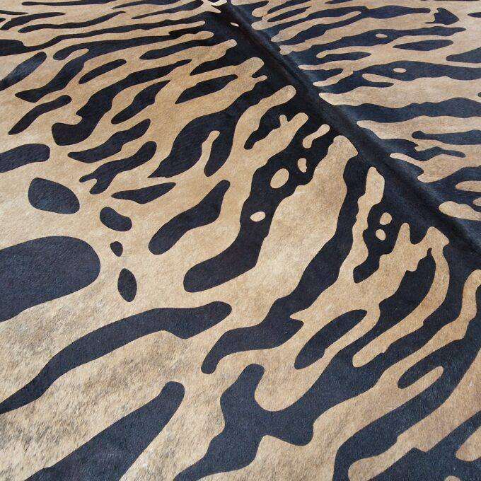 Hovězí kůže Luxury Cowhide BRAZÍLIE TIGER 205x205cm